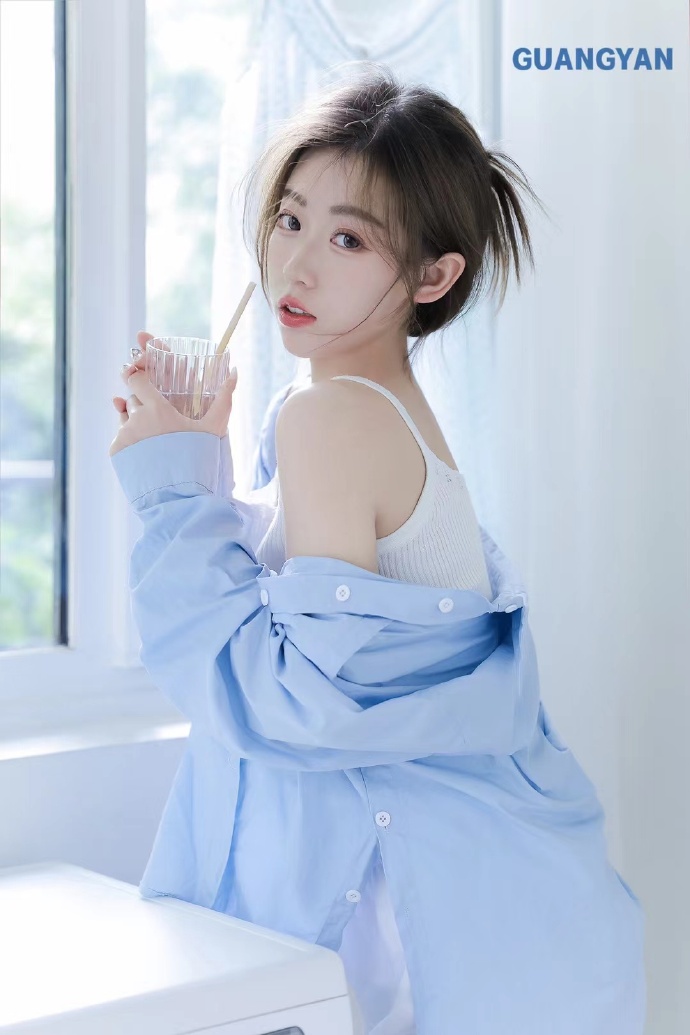 九品芝麻官